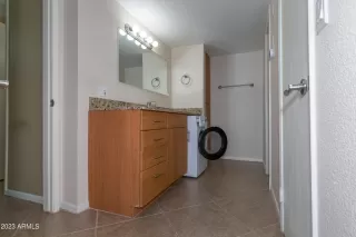 Photo #6: 6606007 Listing