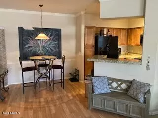 Photo #5: 6606104 Listing