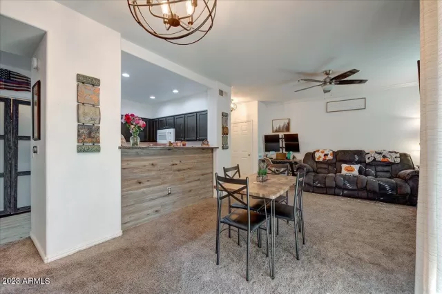 MLS: 6606132 Condo For Sale