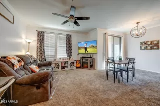 Photo #4: 6606132 Listing