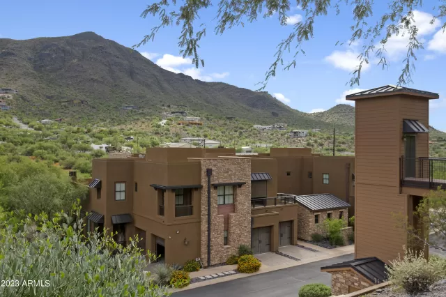 MLS: 6606189 Condo For Sale