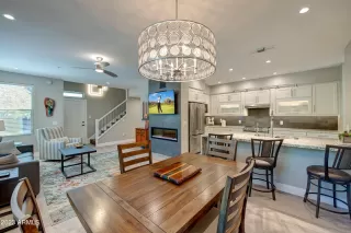 Photo #1: 6606233 Listing