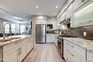 Photo #3: 6606233 Listing