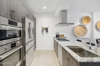 Photo #2: 6606618 Listing 