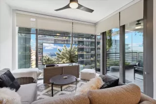 Photo #4: 6606618 Listing 