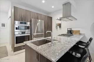 Photo #6: 6606618 Listing 