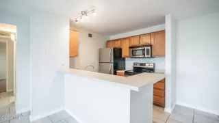 Photo #3: 6606857 Listing