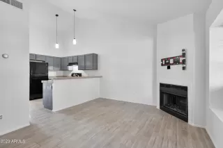 Photo #2: 6606882 Listing 