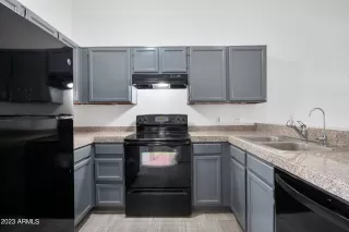 Photo #5: 6606882 Listing 