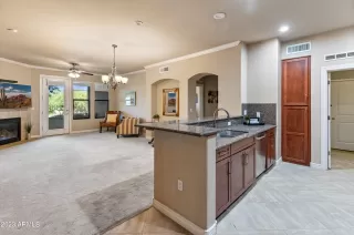 Photo #4: 6607086 Listing