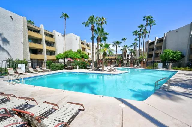 MLS: 6607286 Condo For Sale