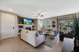 Photo #5: 6607439 Listing