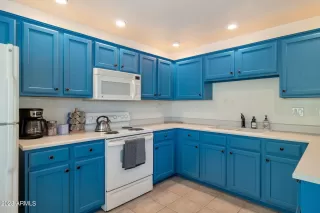 Photo #6: 6607723 Listing