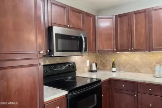 Photo #4: 6607736 Listing