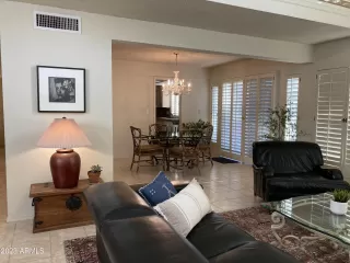 Photo #5: 6607752 Listing