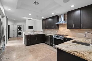 Photo #1: 6607755 Listing