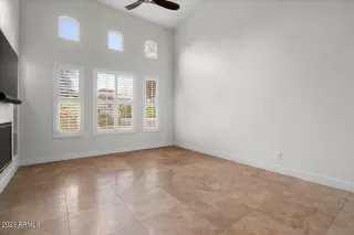 Photo #6: 6607755 Listing