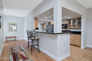 Photo #3: 6607831 Listing 