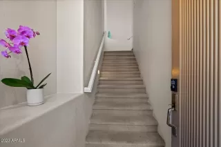 Photo #3: 6607842 Listing