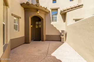 Photo #2: 6608012 Listing 