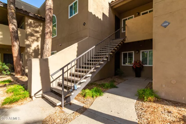 MLS: 6608156 Condo For Sale