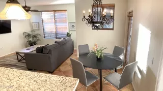 Photo #3: 6608226 Listing