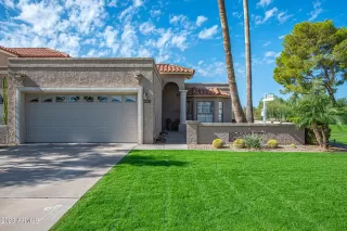 Photo #3: 6608389 Listing 