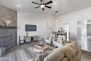 Photo #2: 6608476 Listing 