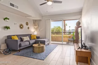 Photo #1: 6608577 Listing