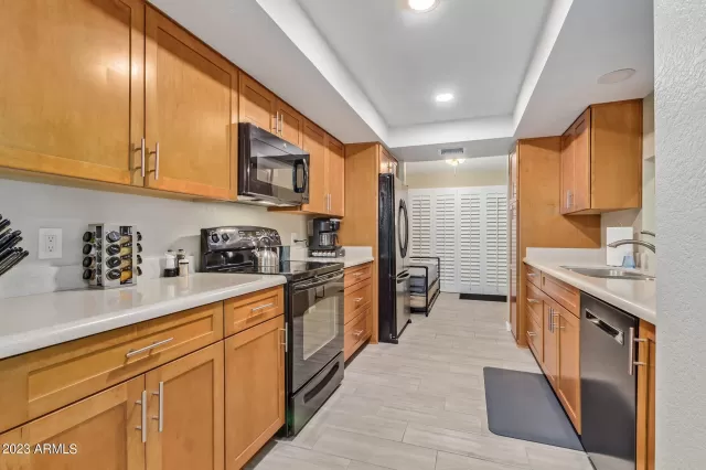MLS: 6608579 Condo For Sale