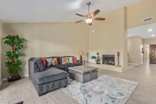 Photo #4: 6608579 Listing 