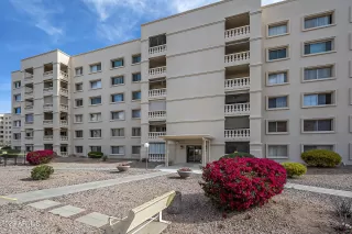 Photo #6: 6608619 Listing 