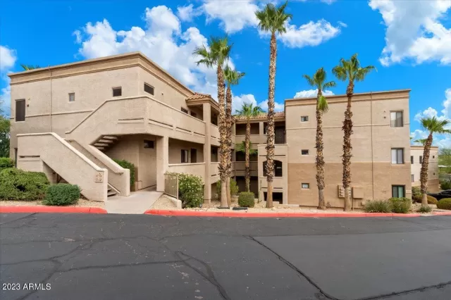 MLS: 6608866 Condo For Sale