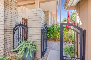 Photo #3: 6608912 Listing