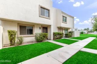 Photo #1: 6609040 Listing