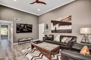 Photo #3: 6609205 Listing