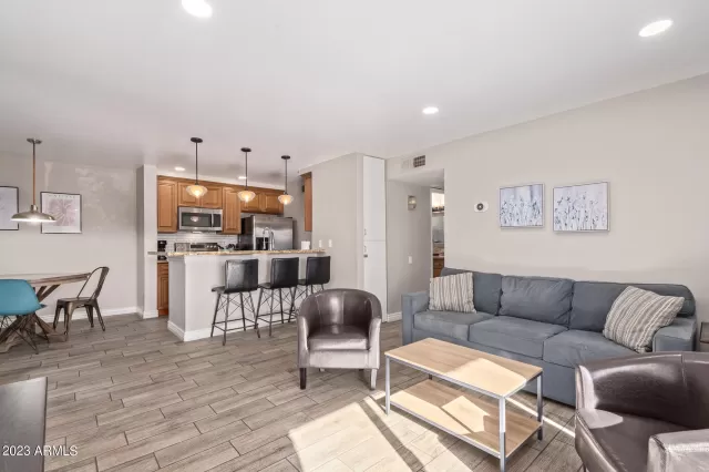 MLS: 6609641 Condo For Sale