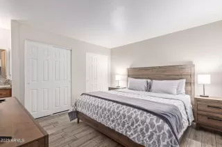 Photo #5: 6609641 Listing