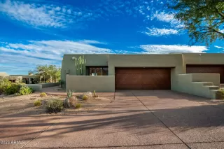 Photo #5: 6609646 Listing 