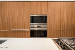 Photo #6: 6609794 Listing