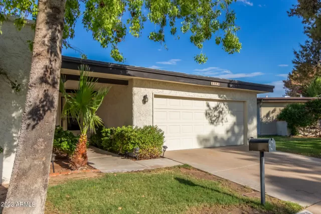 MLS: 6609846 Condo For Sale