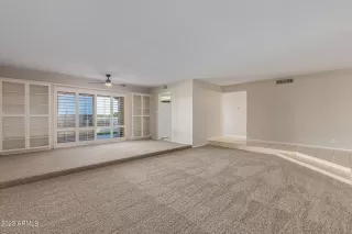 Photo #3: 6609846 Listing 