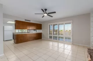 Photo #6: 6609846 Listing 