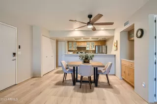 Photo #3: 6609925 Listing 