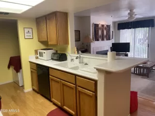 Photo #4: 6609939 Listing