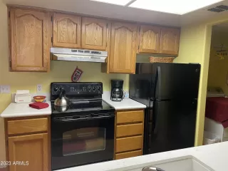 Photo #5: 6609939 Listing