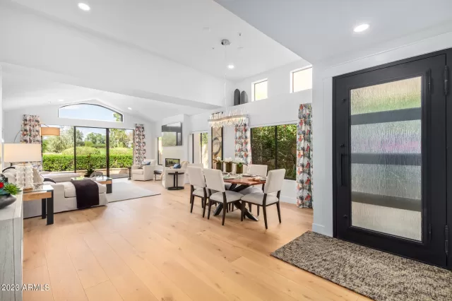 MLS: 6610159 Condo For Sale