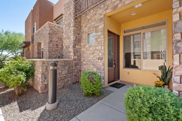 MLS: 6610483 Condo For Sale