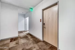 Photo #4: 6610798 Listing