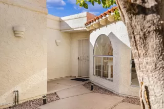 Photo #6: 6611250 Listing